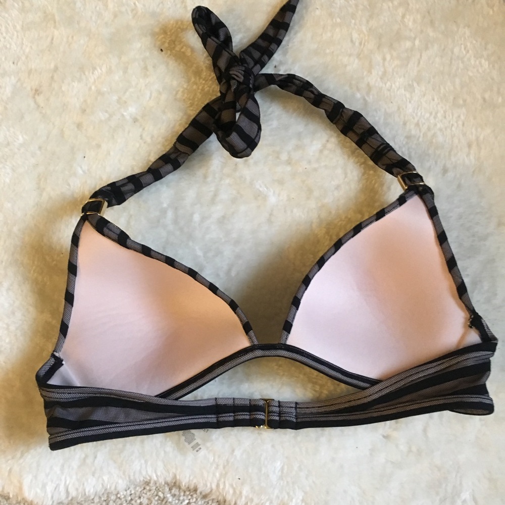 Victoria’s Secret bikini top - Picture 4 of 6
